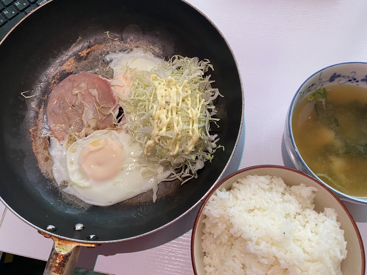 MistressTepco's tweet photo. 朝、ハムエッグ定食。 https://t.co/wXA91YSa6Y