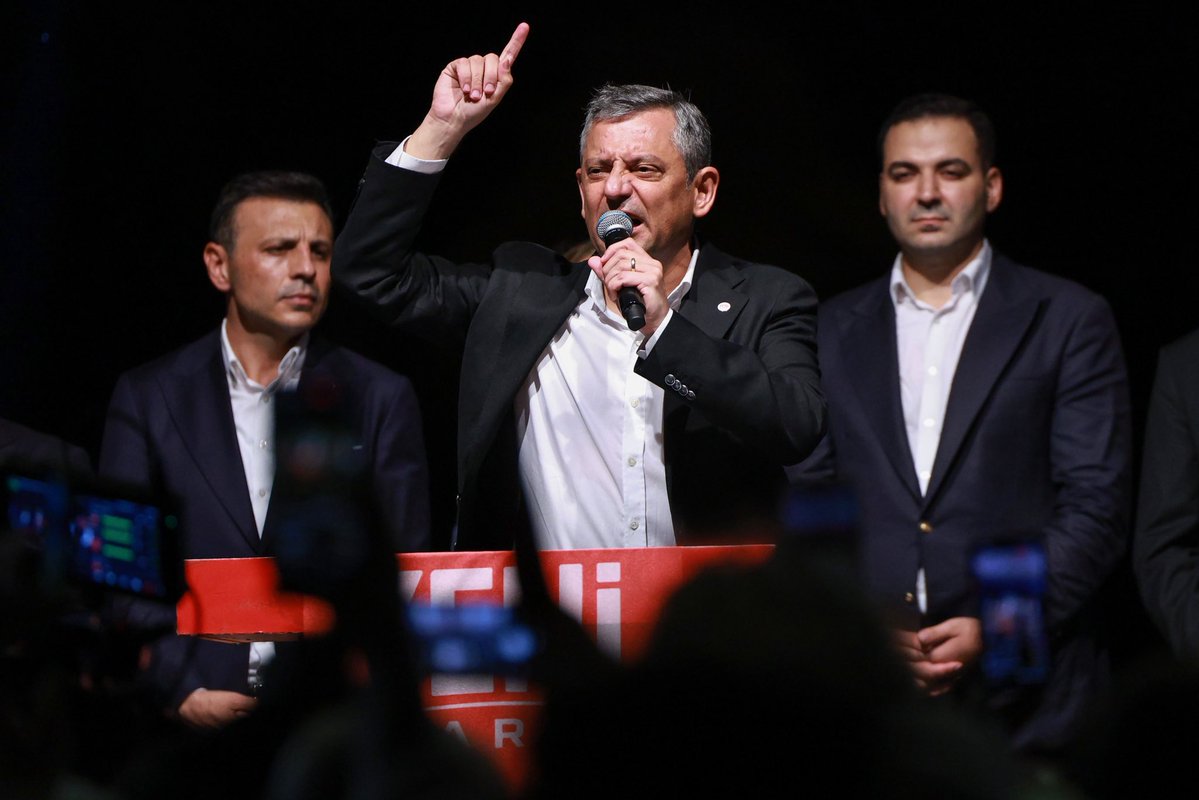 cm_aydin's tweet photo. 500 gündür yaşadıklarımızı tarih yazacak, gençlik Türkiye'ye yeni bir sayfa açacak.

Biz buradayız, milletin yanıbaşındayız!

📍Beylikdüzü https://t.co/4hJL3b82WO
