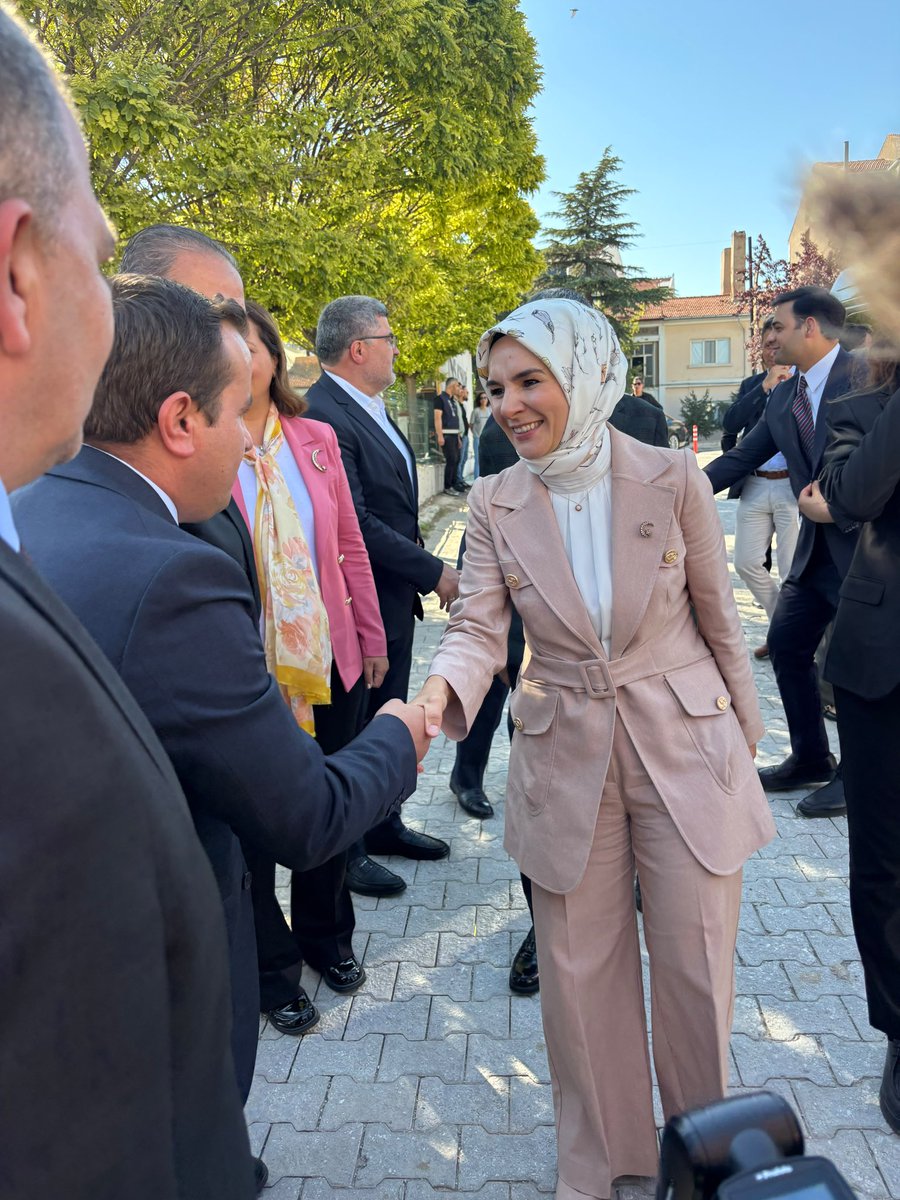 EmirdagKaymakam's tweet photo. 📍 Aile ve Sosyal Hizmetler Bakanımız Mahinur Özdemir Göktaş İlçemizi Ziyaret Etti

https://t.co/o8uyLlf5tg https://t.co/xwqKAwy2Fw