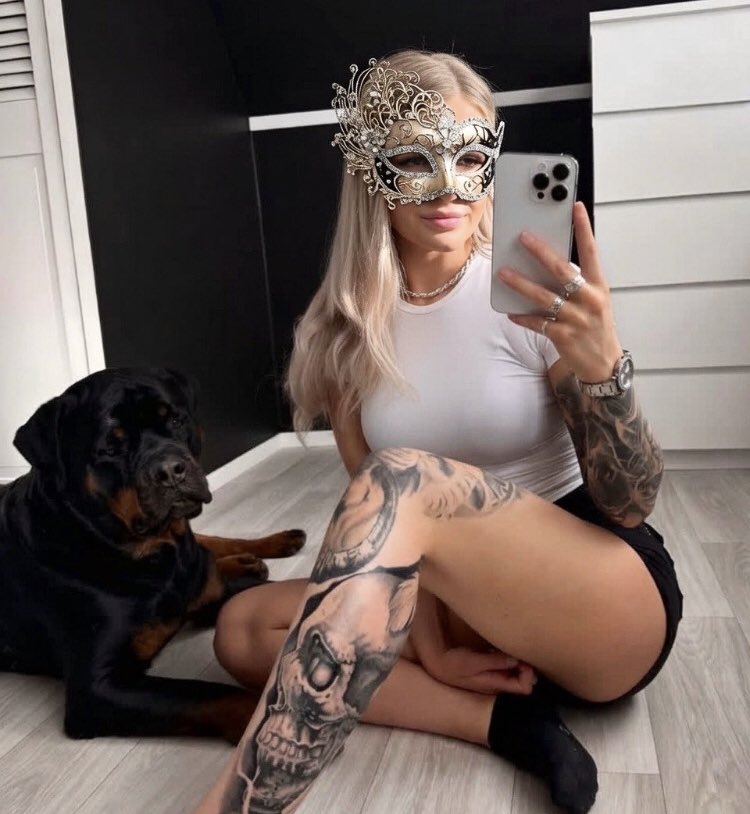 pawligan6's tweet photo. Weekends Vibe 🥵
Midnight craver, Tap the link on my bio to be part of the fun 🐾❤️‍🔥
#dogs #doglovers #unitedstates https://t.co/fiIqhGxMGj