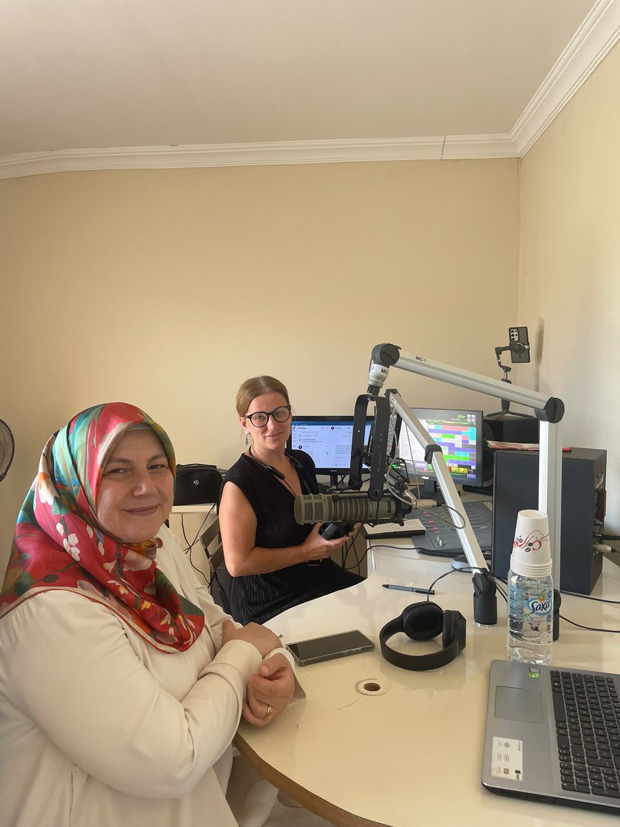 SecilMumcuoglu's tweet photo. Düzce’de dopdolu bir gün! 

📻 Radyo Öğüt’te Sibel Kabasakal ile gündem söyleşisi
🔴 BTP stant ziyareti
🌿 BTP Kadın Kolları pikniği
🛒 Pazar esnafı ve vatandaş buluşma
☕ Gençler ve kadınlarla çay sohbeti

Düzce’de Bağımsız Türkiye rüzgârları estirdik. @huseyinbas_BTP ile Var bi hayalimiz!🇹🇷