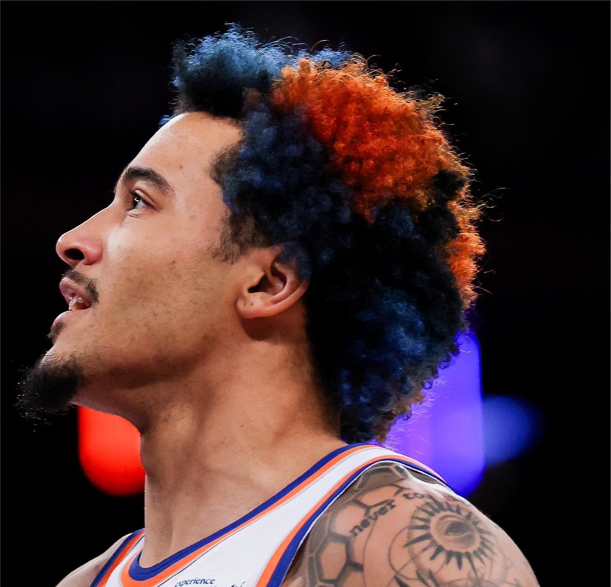 esidery's tweet photo. Two notable unrestricted free agents signings today:

— Gary Payton II re-signed with the Warriors on a 1-year deal.

— Jeremy Sochan signs with the Trail Blazers at the veteran’s minimum. https://t.co/tCHIgLhi86