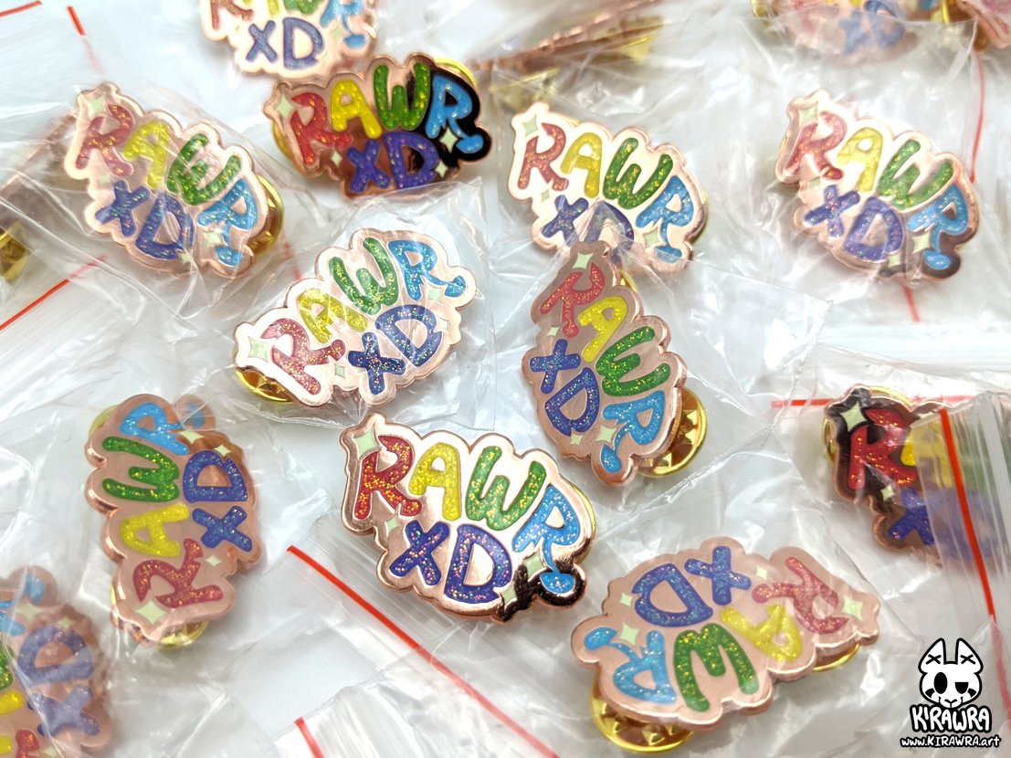 KiRAWRart's tweet photo. Oh dear, my stock of RAWR xD pins is dangerously low! Grab them in my shop while you can!
#enamelpins #pinmaker #rawrxd https://t.co/9MghupcC7t