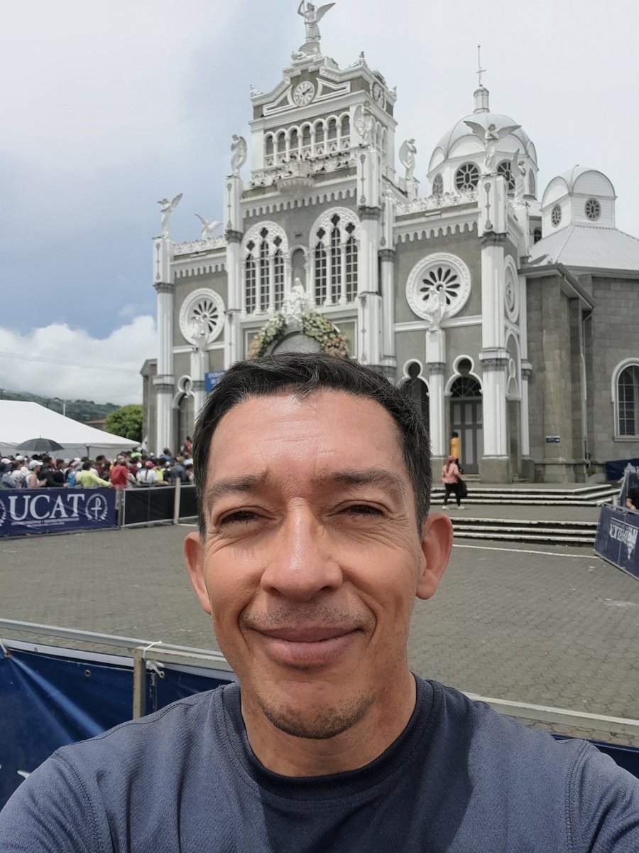 rcmarin's tweet photo. Gracias a Dios y a la virgen santísima  por permitirme una romería más de agradecimiento por todo y tanto. https://t.co/fYL1S3jtxS