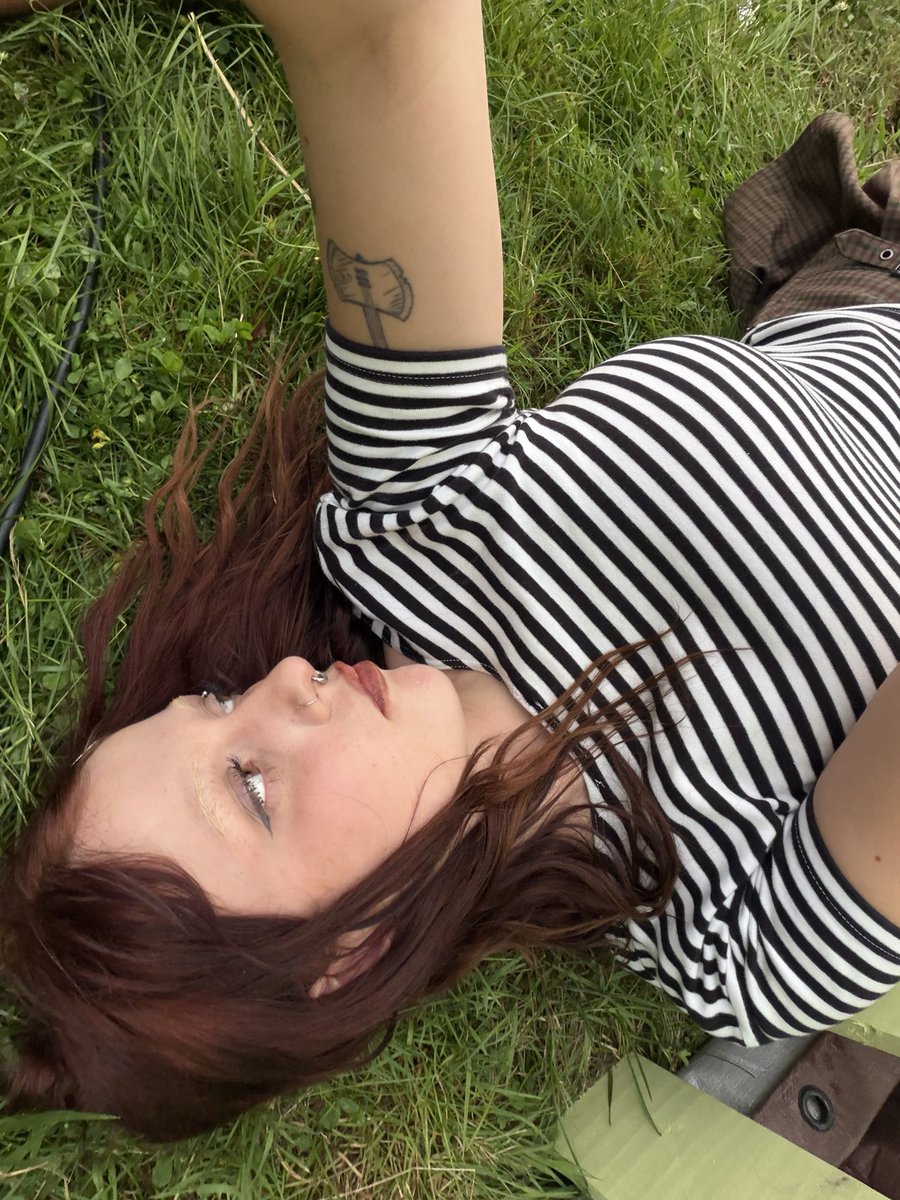 davidbazinga's tweet photo. Music Festivals Make Girls More Beautiful https://t.co/NHCRS8s5MY