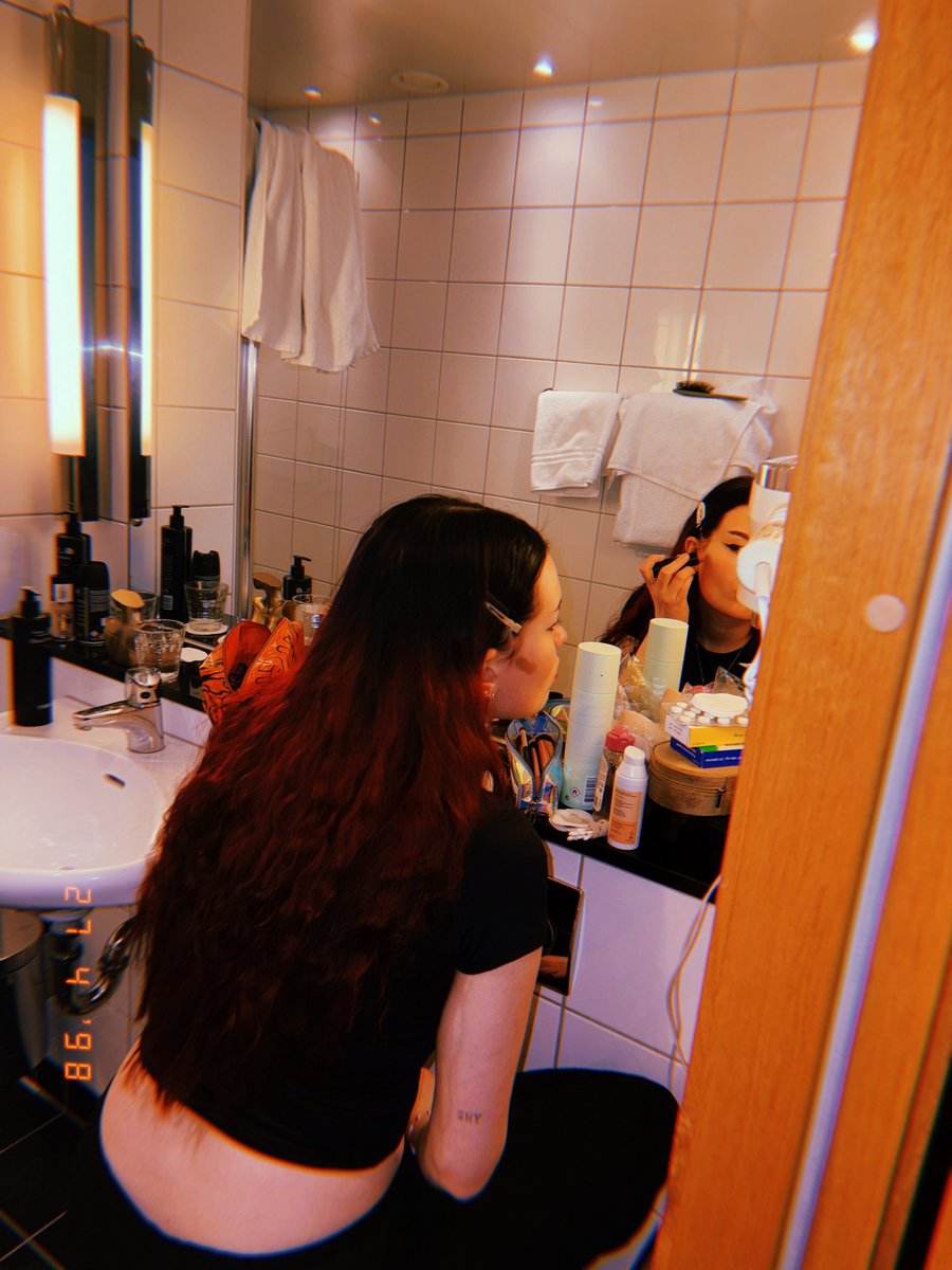 djosgaptooth's tweet photo. happy girlfriend day, i love you more and more everyday 🤍 @lilithsdagger https://t.co/nAywpBViRf