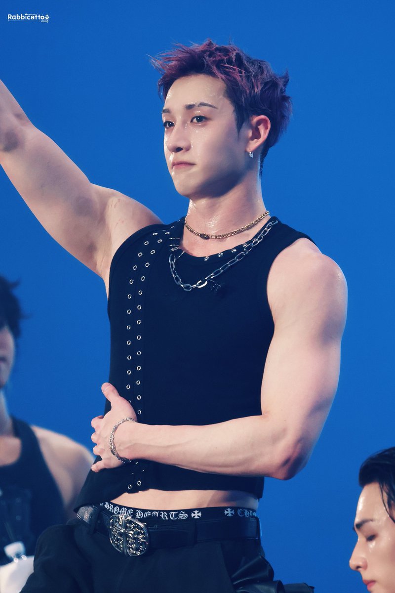 babylonjae's tweet photo. 260801 #BANGCHAN #STRAYKIDS #arms #armpit https://t.co/xAHp8NrgyY