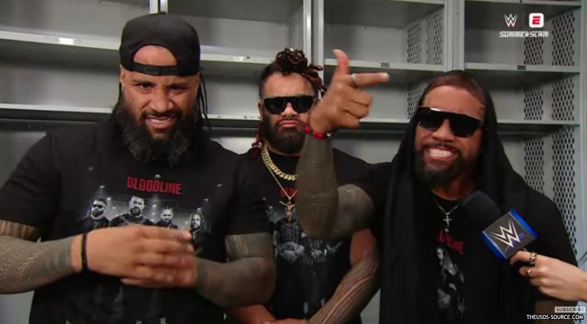 theusotwinzcom's tweet photo. Summerslam Countdown Night 1 Captures: https://t.co/hzW0HWJTZt #TheUsos #Summerslam https://t.co/p5kPH1HLqQ