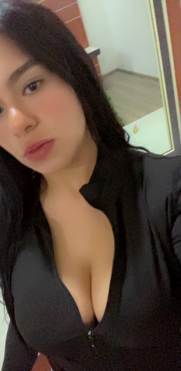 Camilapvex's tweet photo. Esa boquita esta ganosa 🥴🤤
Arancel especial 🫠
https://t.co/ha4QwbrTm4 https://t.co/6O7LuKqqRk