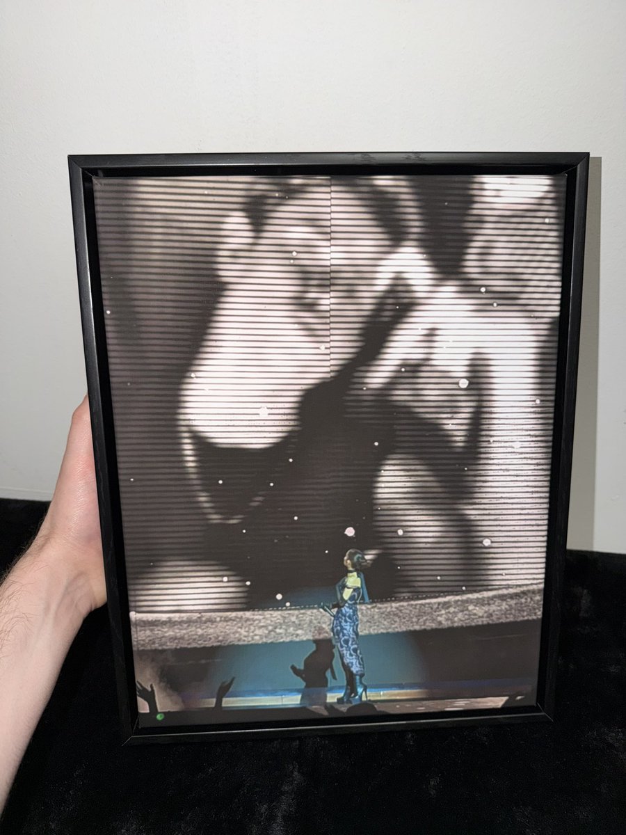 mattsobral's tweet photo. got home and my roomate gave me the most beautiful gift ever like i’m so emotional 🥺 https://t.co/7dBAcyAddt