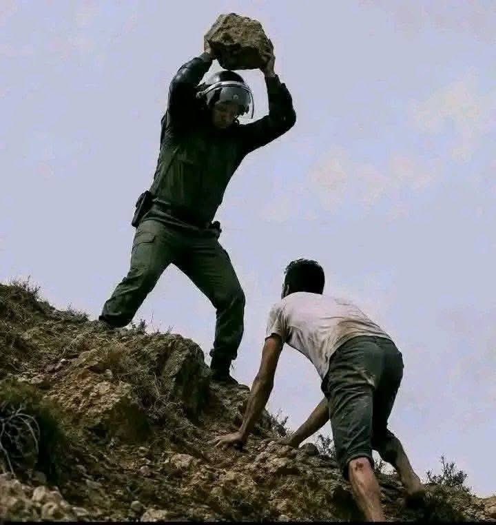 bellmolamine's tweet photo. هذه الصورة ستبقى وصمة عار على نظام مخزني تفنن في تعذيب وقتل شعبه ولا حول ولا قوة إلا بالله 

#المغرب https://t.co/LmzpXOJQUd