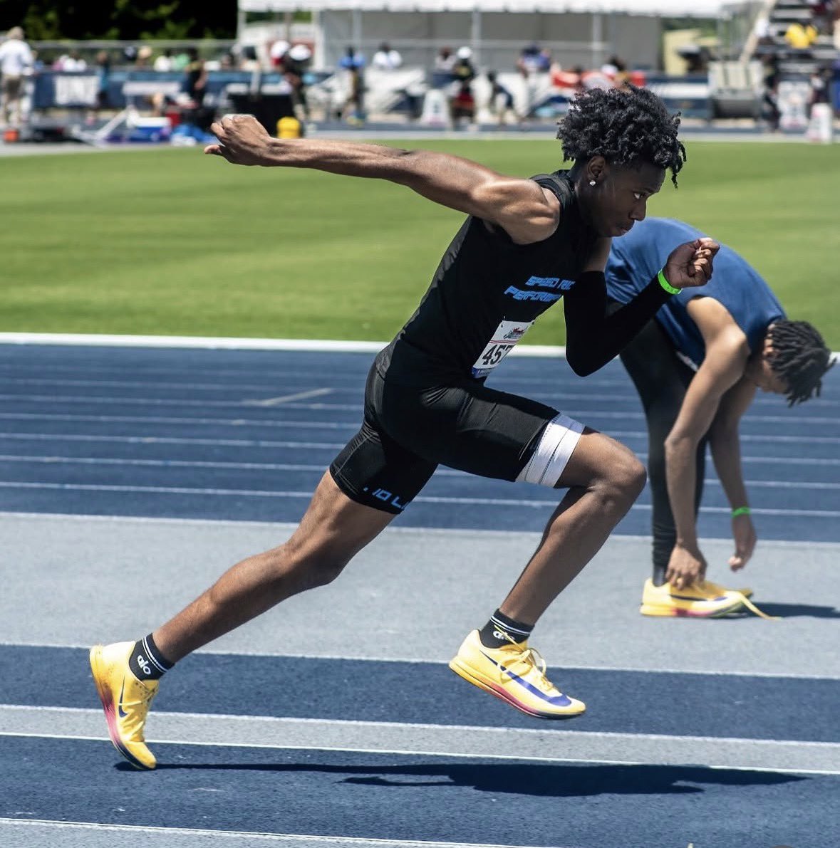 _SpeedRich's tweet photo. Dwayne Stowe 
@DwayneStowe 
GPA: 3.6
CO’27
Contact: +1 (470) 351-9148
LJ pr: 21-9 (6.65m)
TJ pr: 48-10 (14.89m) https://t.co/qL0527TzFf