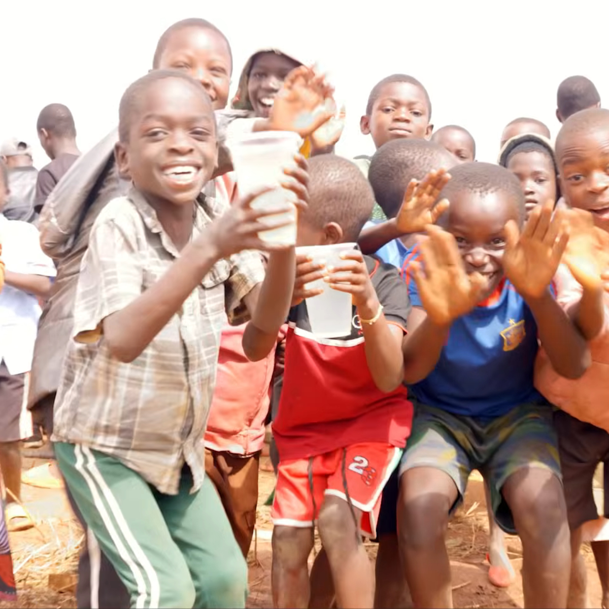 Dexerto's tweet photo. MrBeast’s $40M TeamWater campaign has brought clean drinking water to 225,472 people in just one year

One project even helped reopen a maternity ward in Rwanda https://t.co/Nq6dbPewiO