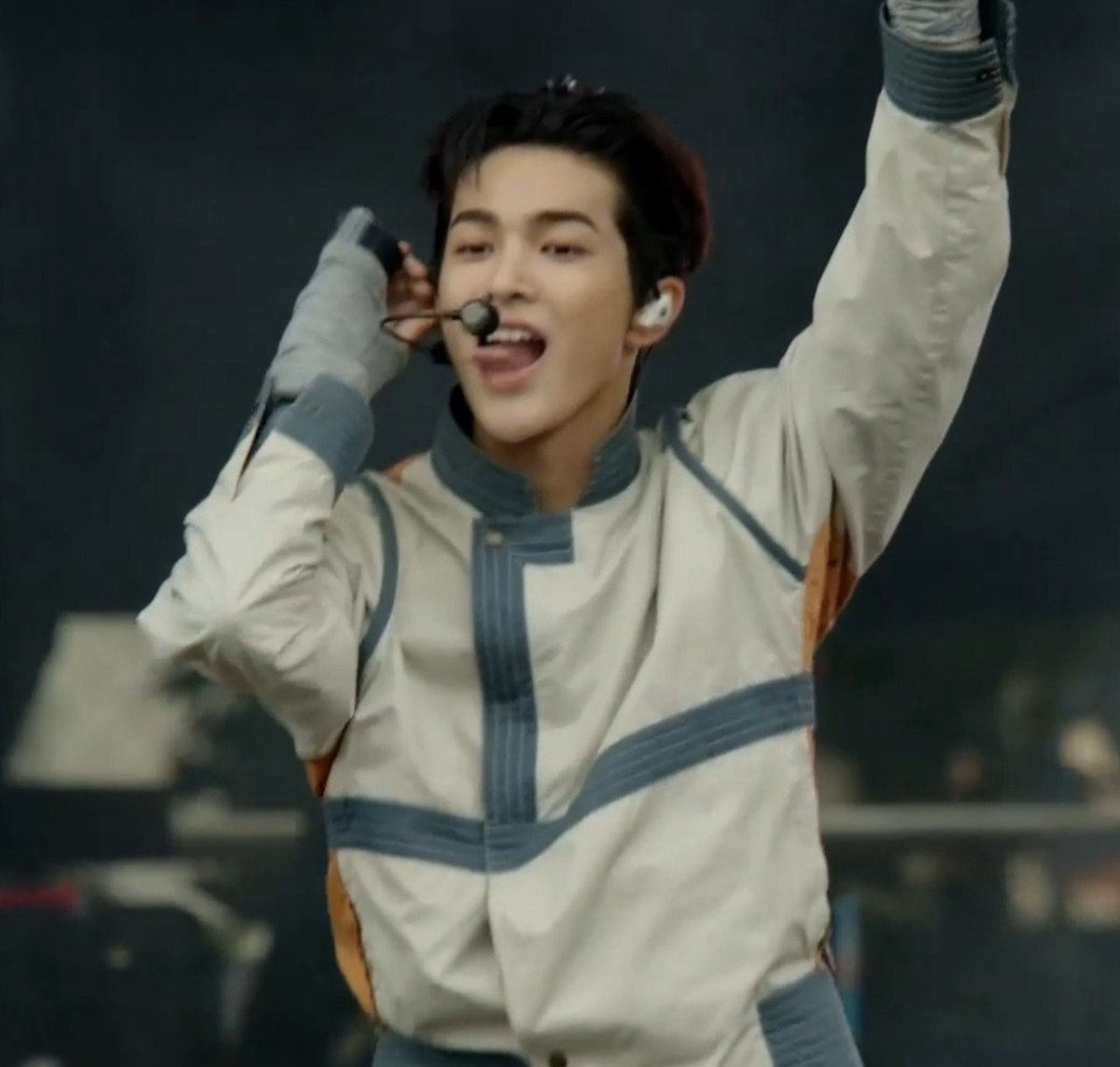 hannisiit4's tweet photo. ENFOCABAN SIEMPRE A KEONHO LOS DIOSES ME ESCUCHARON AASSJSWDKSK🤍🤍 https://t.co/I2BbiQ2Z8d