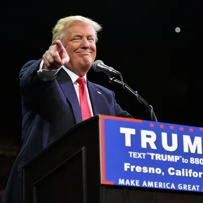 insiderwave's tweet photo. 🚨BREAKING

Trump’s Truth Social API is officially live.

Starting today, traders and hedge funds can buy EARLY ACCESS to Truth Social posts for $100,000 a month.

Let us know in the comments if you’ll be subscribing

👇🧐 https://t.co/WEGxJ9d8ba