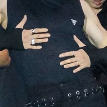 dailyeohands's tweet photo. good lord, i'm weak kang yeosang don't do that to me

cr: jjongxiaoxiong https://t.co/vsQVdgt6Ub