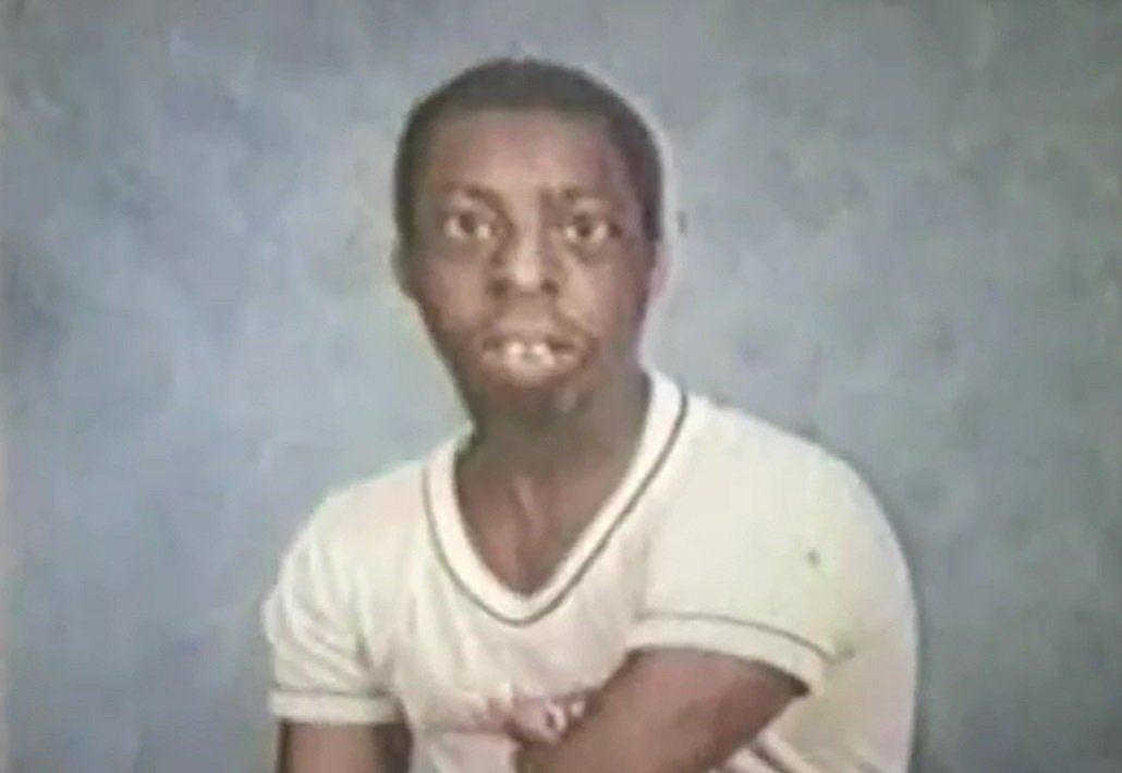 eapbft's tweet photo. @Fuckcrakkkers @YTeehunter @Gregoreeee8148 Or you could have been this horrid nigger. https://t.co/cRByyGngR7