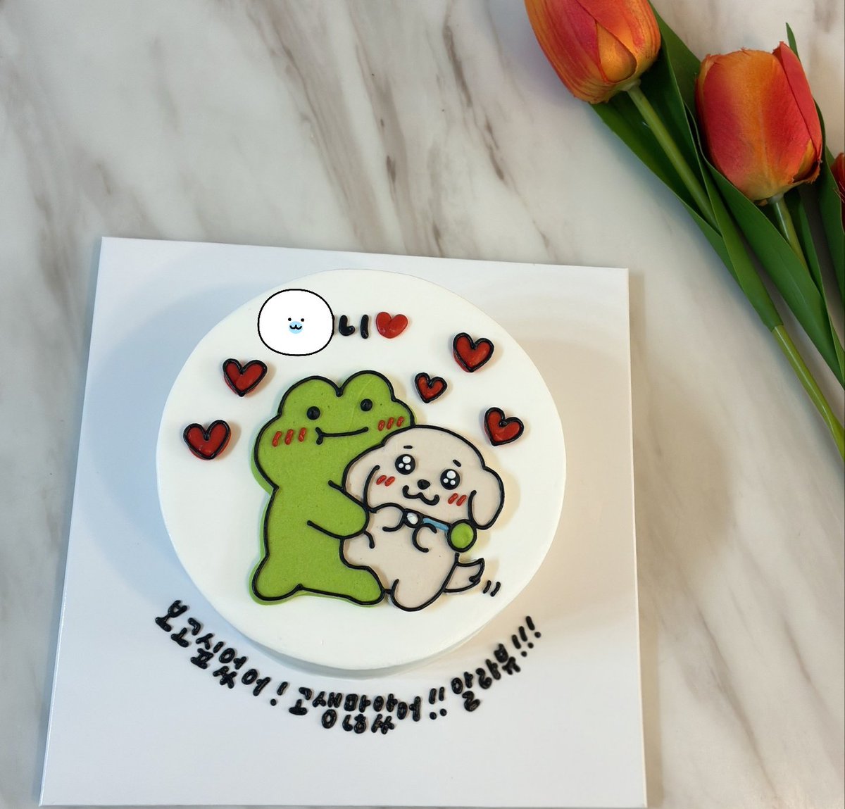 ralarakjw's tweet photo. 피닉스2 첫 날...
미국 파견으로 두 달동안 쉬고 펌근이 다 죽도 시차때메 진짜 힘들다..ㅠㅠ
싱글 하면서 감 봄 찾아야지...
와이프가 준비해준 환영+생일 케잌♡ https://t.co/pY9UTNnnad