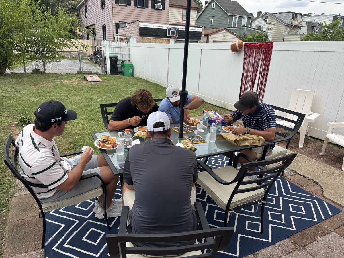 CoachGeisel's tweet photo. First annual Tight End Golf Outing &amp; cookout‼️Can’t wait for another year with these guys, excited to get back to work next week! Go Dukes! #FEAST https://t.co/ClNRMDGAJw