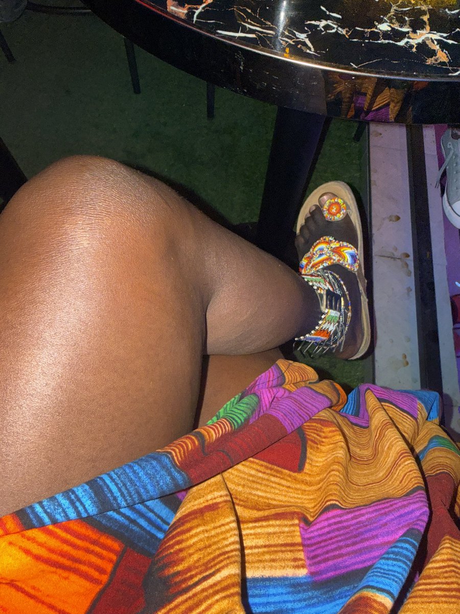 SomoinaKapeen's tweet photo. Thighland😉 https://t.co/Nspuq0WBhY