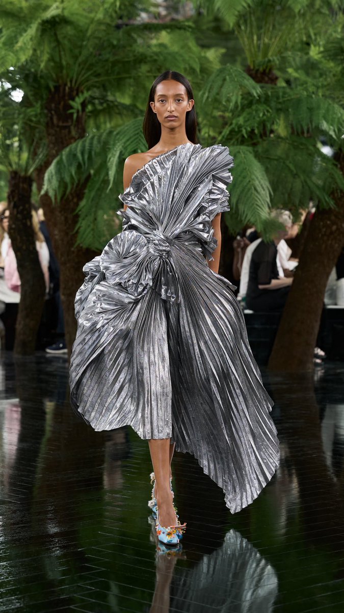 Mimiboards's tweet photo. Mona Tougaard for Dior Fall Winter 2026 https://t.co/mAXqP5yHIg