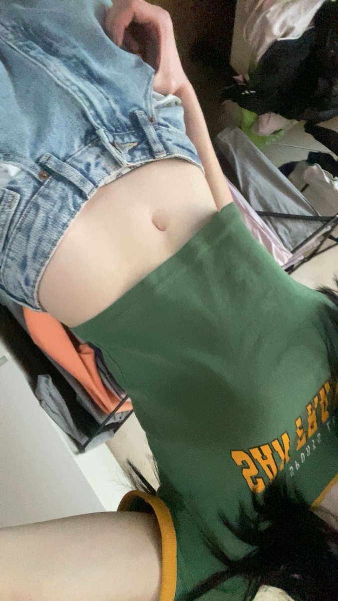 r0tt3nc0rps777's tweet photo. Skinny skinny skinnyy>< some old picc https://t.co/pegeq5YyZf