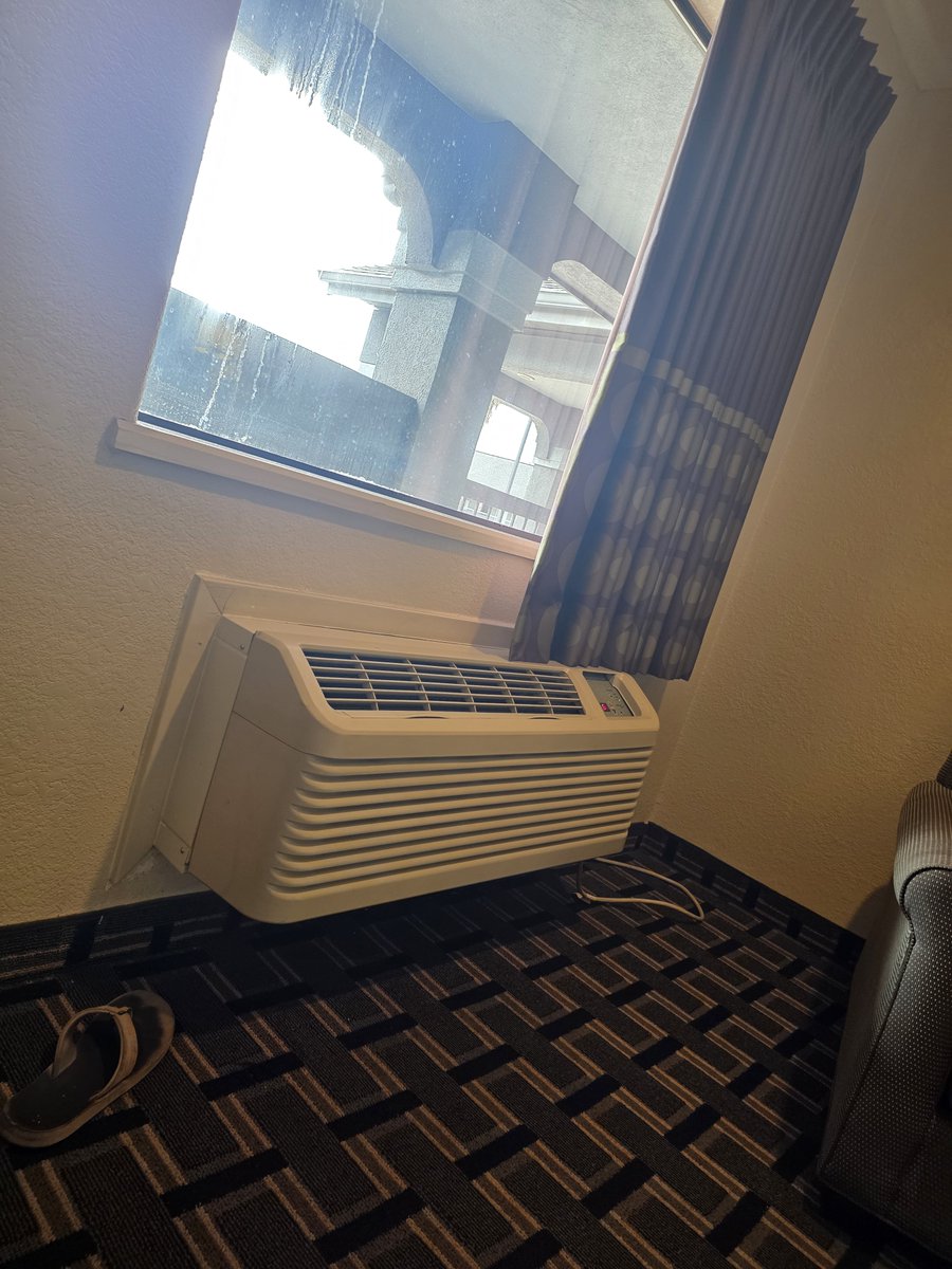 crazydriver5635's tweet photo. @playtoykiddie Come expose yourself in front of this hotel window while we fuck https://t.co/W1uj0YM3sx