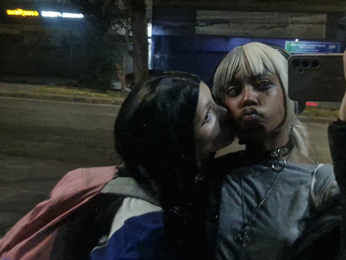 Whych0ose1t's tweet photo. Minha vampirinha, te desejo a melhor melhora do mundo! Você vai fazer tanta falta, mas isso e pro seu bem, saiba que minha vida nao vai ser a mesma coisa enquanto vc estiver longe mas vou estar de braços abertos pra quando vc voltar 
Eu te amo dms vic 🩷🖤
@Lolizinhavic :( https://t.co/BXoK8zKfgQ