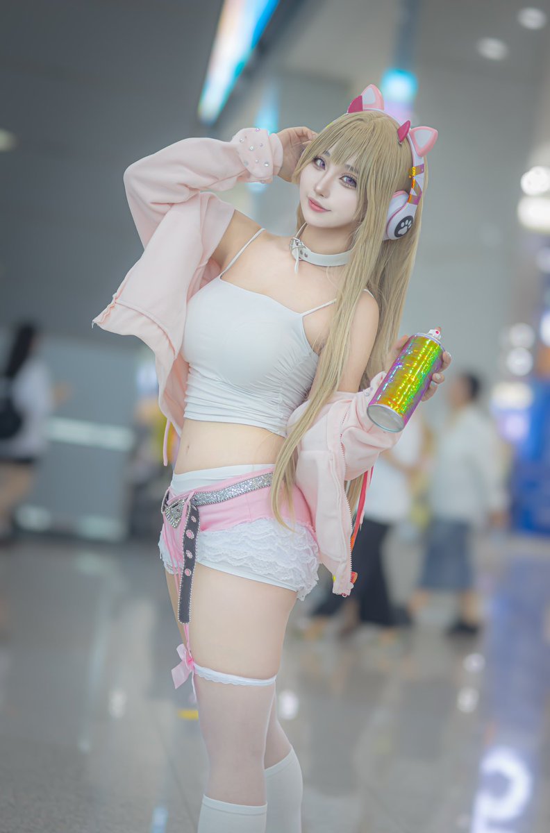 fachribenn890's tweet photo. 2026.07.18 Seoul Comic World

Nikke - Viper

Cos. @0qn087 

#Nikke #Viper #Cosplay https://t.co/0UstOUPJ2u