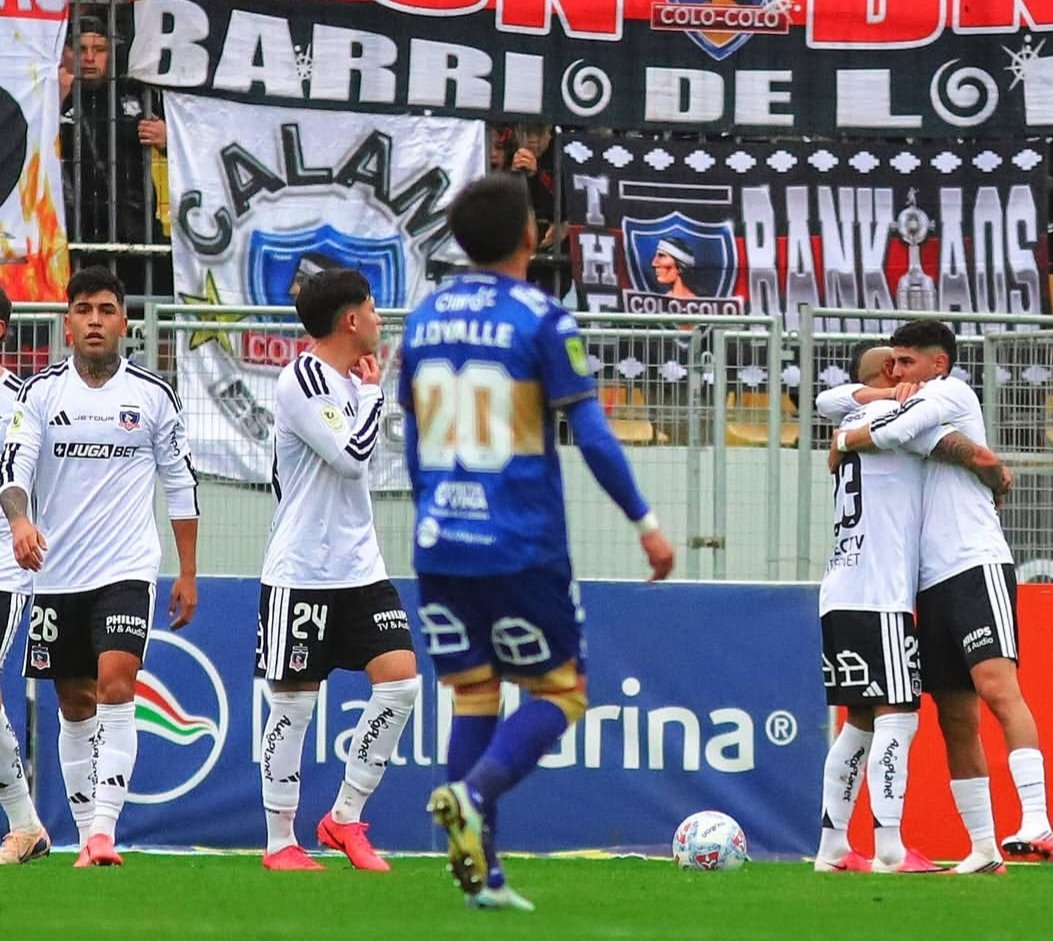 70w3rs's tweet photo. Triunfo de Colo Colo ante Everton en un partidazo ⚽️

Una lluvia de goles donde el primer tiempo para Colo Colo se complicó por los errores ⚽️

Destaco a Maureira que fue la figura 👏

Mis respetos a Everton que jugó un partidazo 

#colocolo #everton #campeonatonacional https://t.co/c8K6OFfxAc