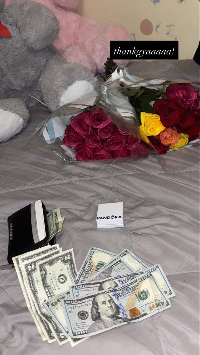 asiakaurle's tweet photo. #NationalGfDay๐ https://t.co/qzVlV59ZNE