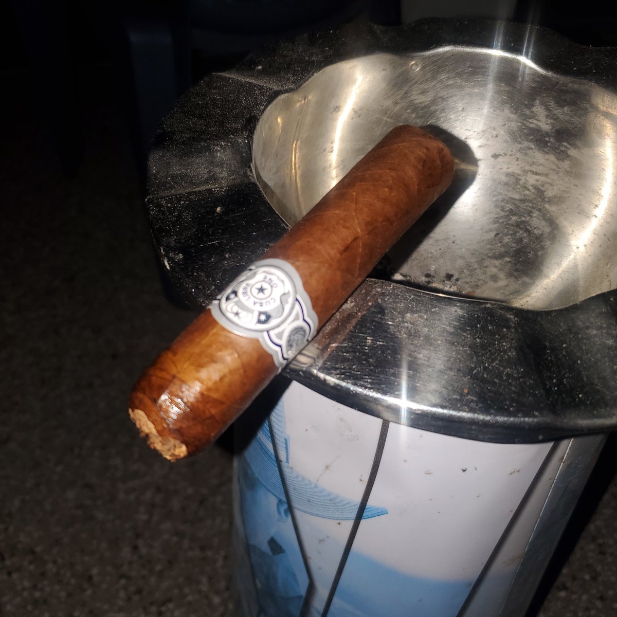 BTehanOSU's tweet photo. #2COTD @JCNewmanCigars #giddyup https://t.co/ehrTy1uM7d