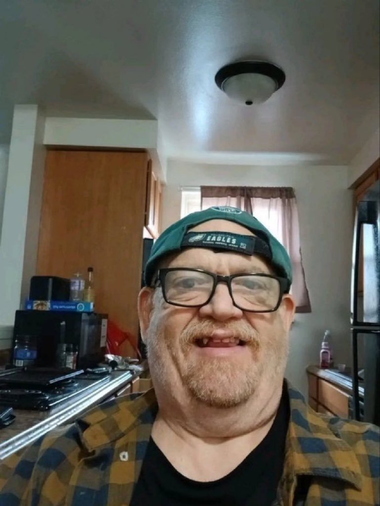 Dave5441's tweet photo. Hit me up baby https://t.co/3WyTioMa04