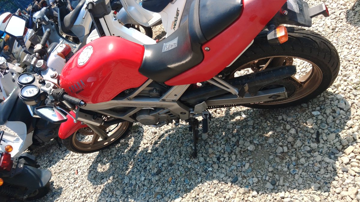 yositakajunk's tweet photo. すぐ売れるかと思ったけど全然売れない
自賠責来年2月まで
モリワキセミエキ付き！
158000円 https://t.co/lP9iS6a7Sq
