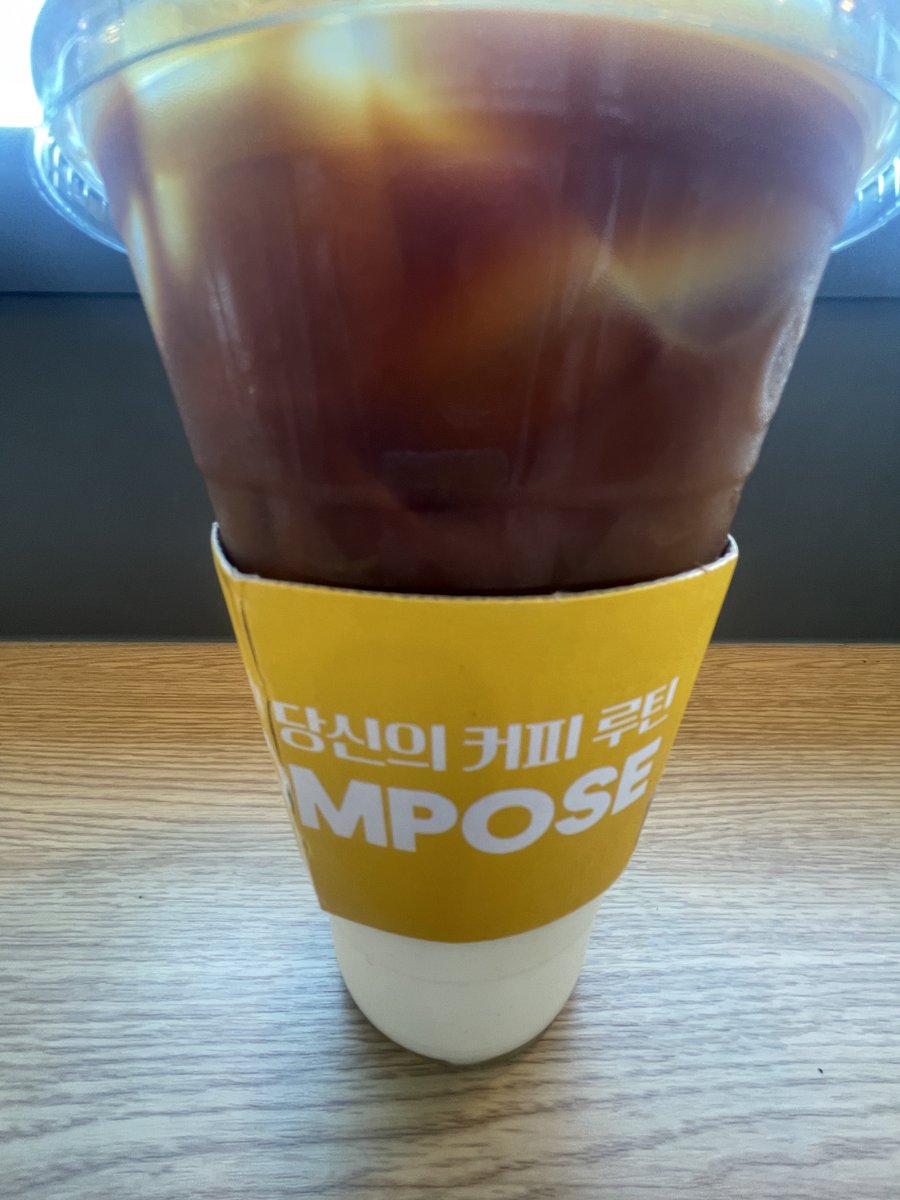 ichiioOo7's tweet photo. 실수로 big포즈 주문함
정신머리 https://t.co/eKU5XUcQBD