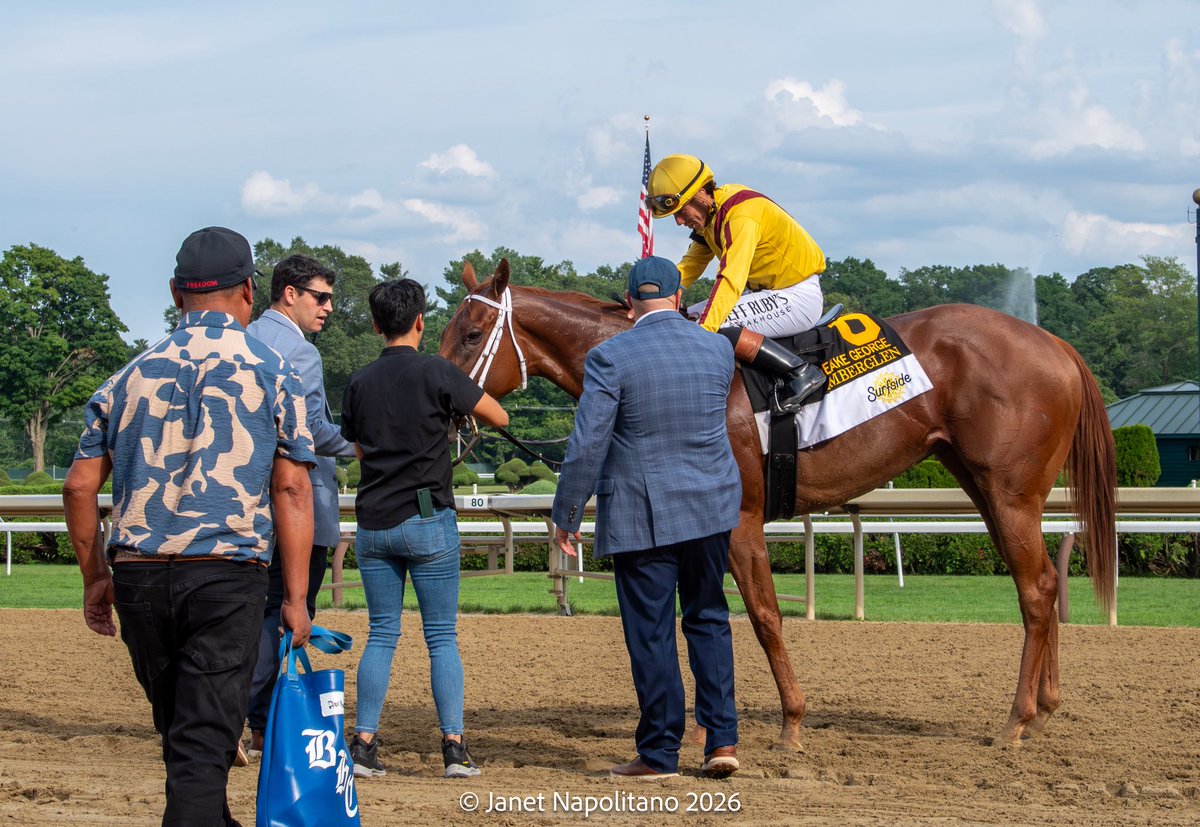 jmg27_janet's tweet photo. AMBERGLEN (IRE) and @iradortiz in the Gr3 Lake George for trainer @bradcoxracing and @StonestreetFarm https://t.co/xFcofJeUVJ