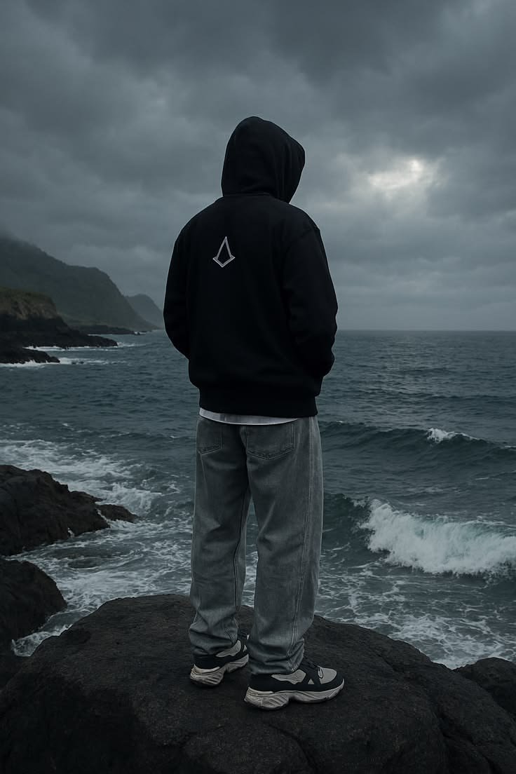BLVCKICE_001's tweet photo. Move different.
Speak less.
Execute more. They’ll notice the results before they ever hear your plan. The quiet ones always rewrite the game. #SilentGrind #MoveInSilence #LevelUp #PrivacyIsPower https://t.co/UBZq8HTuxI
