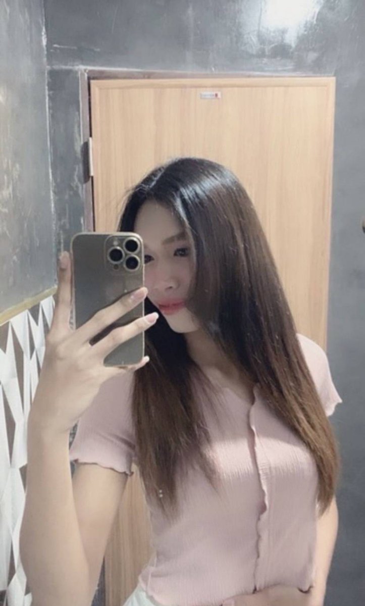 xrafcg's tweet photo. บางใหญ่นัดกันมั้ยคะ😚🥰 

#สาวสองรับงาน #บางใหญ่ #ไฮ https://t.co/4D6YQ9wVn9