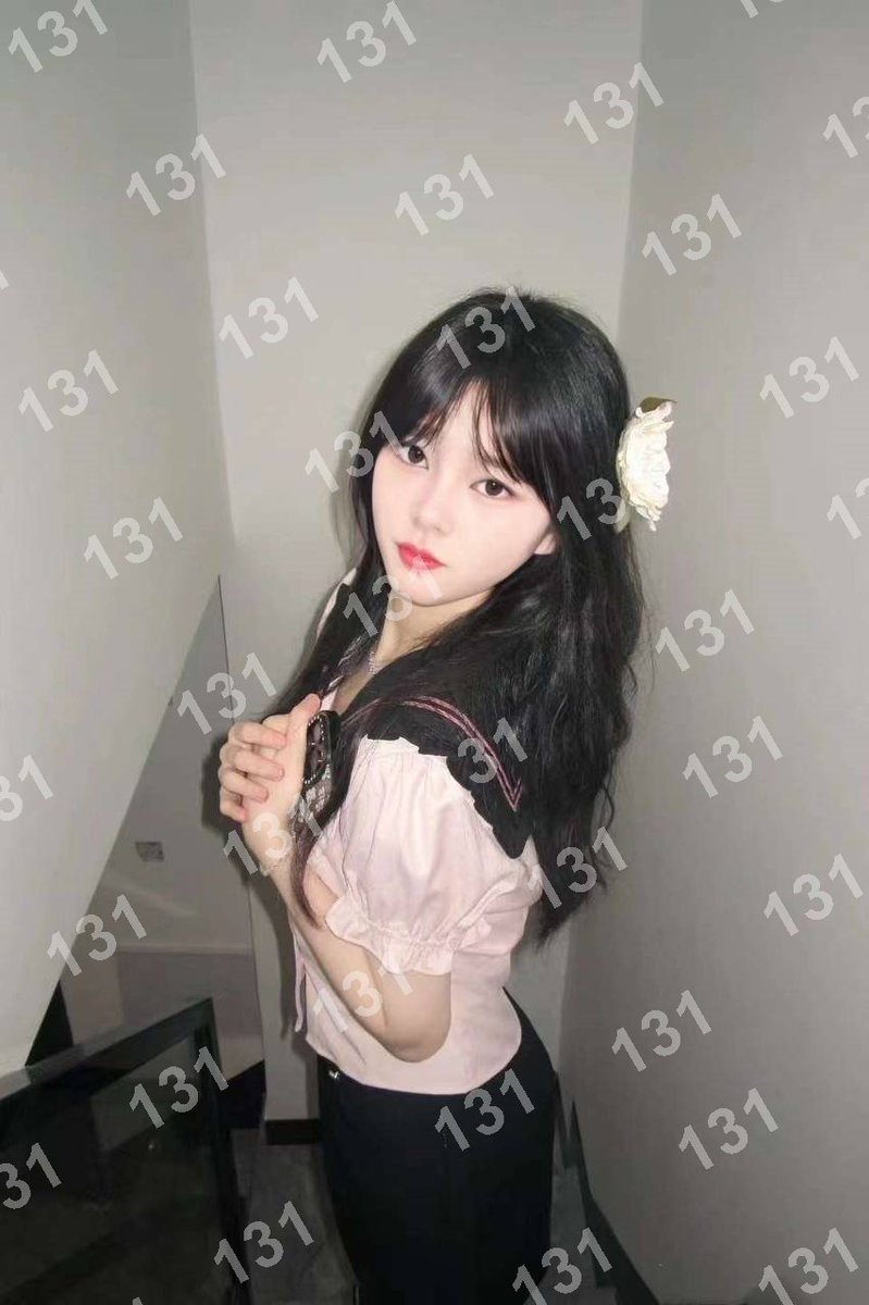 EshaLovee's tweet photo. ��有时，我感到过去和未来在两边施加了太大的压力，以至于没有任何空间留给当下”——伊夫林·沃
抚州市崇仁县崇仁县客运中心
👉助理@hyum74
久久连妹子白嫖勿扰
看上了请截图妹子便客服快速安排
#抚州 https://t.co/gecnaW7nes