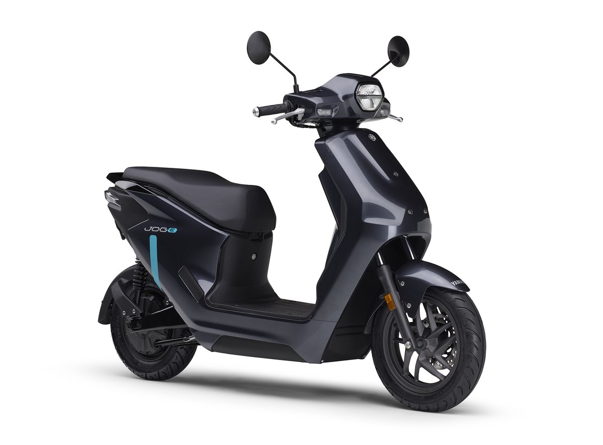 responsejp's tweet photo. ヤマハの原付電動スクーター『JOG E』全国発売へ…7月のモーターサイクル記事ベスト5
https://t.co/LJYDscUKw5

#バイク #新型車 #ヤマハ #電動バイク #トピック https://t.co/l2sU3zq5K7
