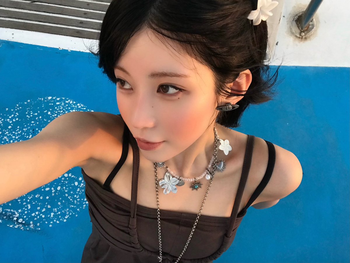BABYMONSTERINTL's tweet photo. 📸| 260802 #ASA Weverse Update 

#BABYMONSTER #베이비몬스터 @YGBABYMONSTER_ https://t.co/v2o2v7TeaM