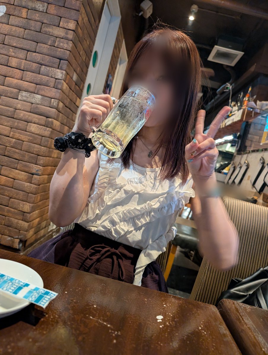 ntr_yome3's tweet photo. 嫁ちゃん、琉球他人棒を味わえず不完全燃焼💦
超健全旅行でした😁 https://t.co/T1czStmvdC