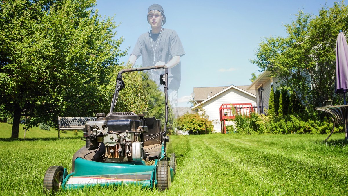 REteammates's tweet photo. The New Hacks Homeowners Are Using To Find Affordable Lawn Care as More Teens Opt Out of Yard Chore https://t.co/0goLqjqWnY https://t.co/okCN4IkGo2