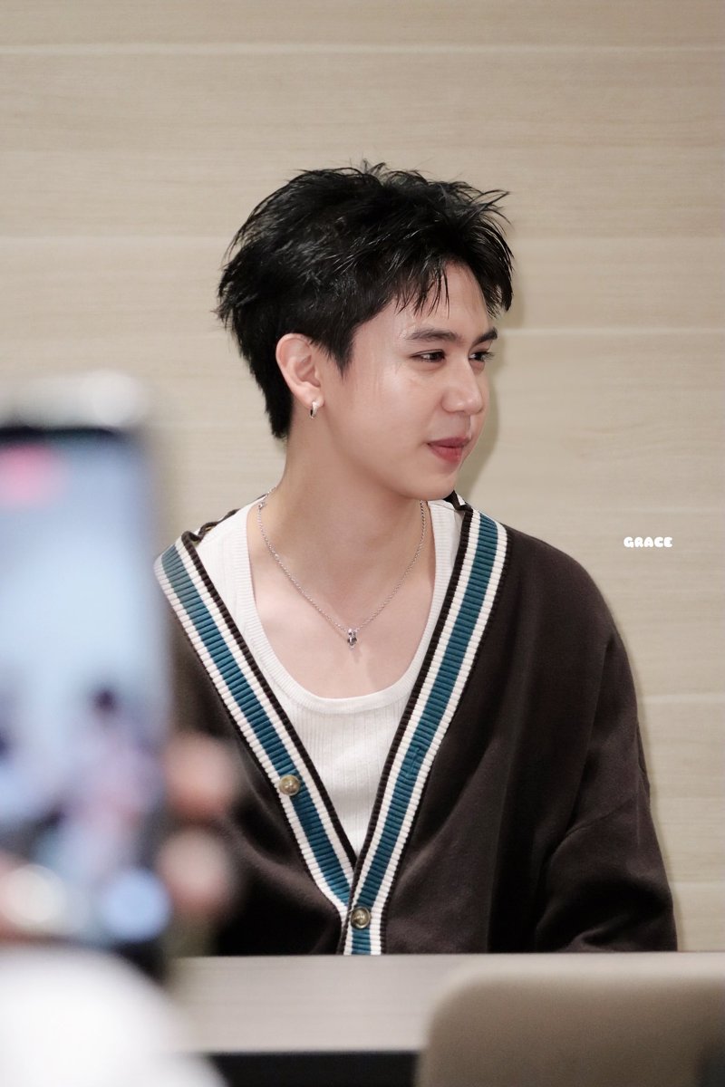 grace_cm99's tweet photo. New Dad, new boyfriend and new family member to me. Love you 🤎

#งานมหกรรมนิยายนานาชาติ2026xSingChimon https://t.co/2MeluHZUch