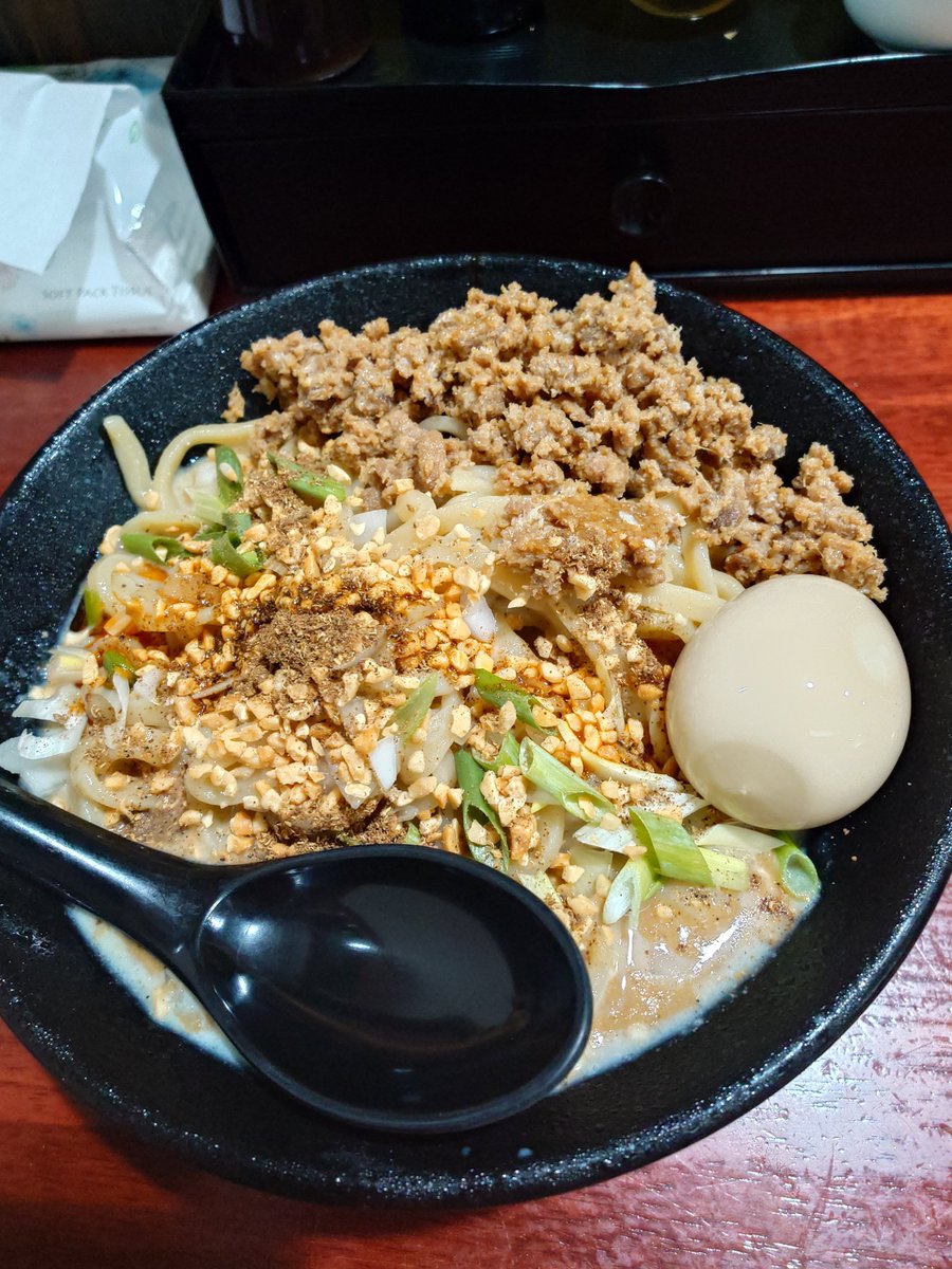 clown1919's tweet photo. 麺屋綴の冷やし担担麺と煮干し毎年食べてるきがする。 https://t.co/R2AAtCbyWE