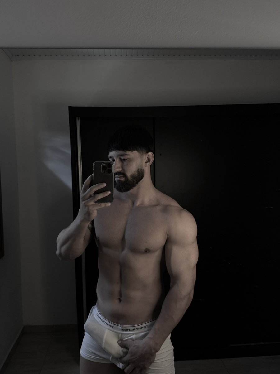 mtscfit's tweet photo. yes or no https://t.co/GzEZeBhgCT