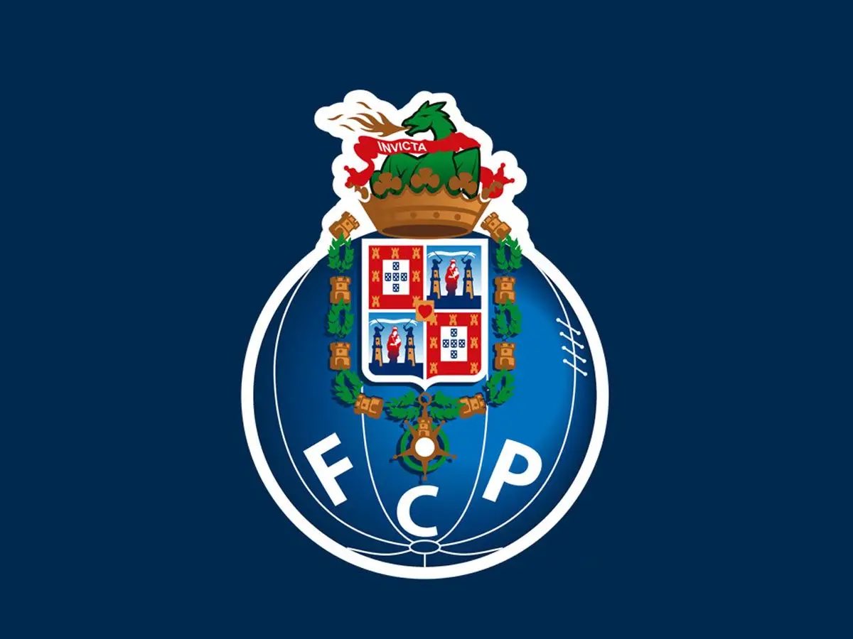 MiguelMartinho7's tweet photo. Este é o Porto. 

O clube que tem agora mais títulos em Portugal: 88 títulos.

Ganharam a Supertaça pela 25.ªvez na sua história.

E pela mínima, contra uma equipa da Segunda Liga.

#FCPSCUT #Supertaça https://t.co/6xTwvWHHf7
