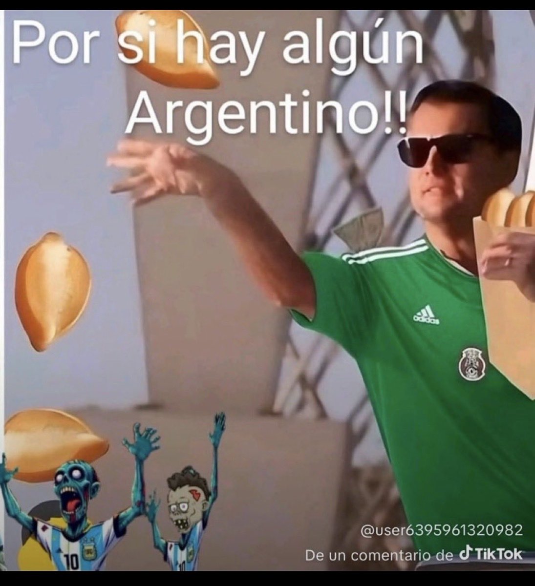 Adrian_Lopez97's tweet photo. @fedepineda56 @OPRArgentina @agusantonetti “Pruebas… Pruebas” 🤪🤪
todo idiota el changuito. 
entiendo lo frustrado que estás con tu vida para que unos memes te hagas podrirte 😂🤣

ya tranquilo, otra vez vas agotar tus energías del día monito

te aviento un bolillo, seguro es un manjar como los burros 🥹 https://t.co/6wJerbKXO7