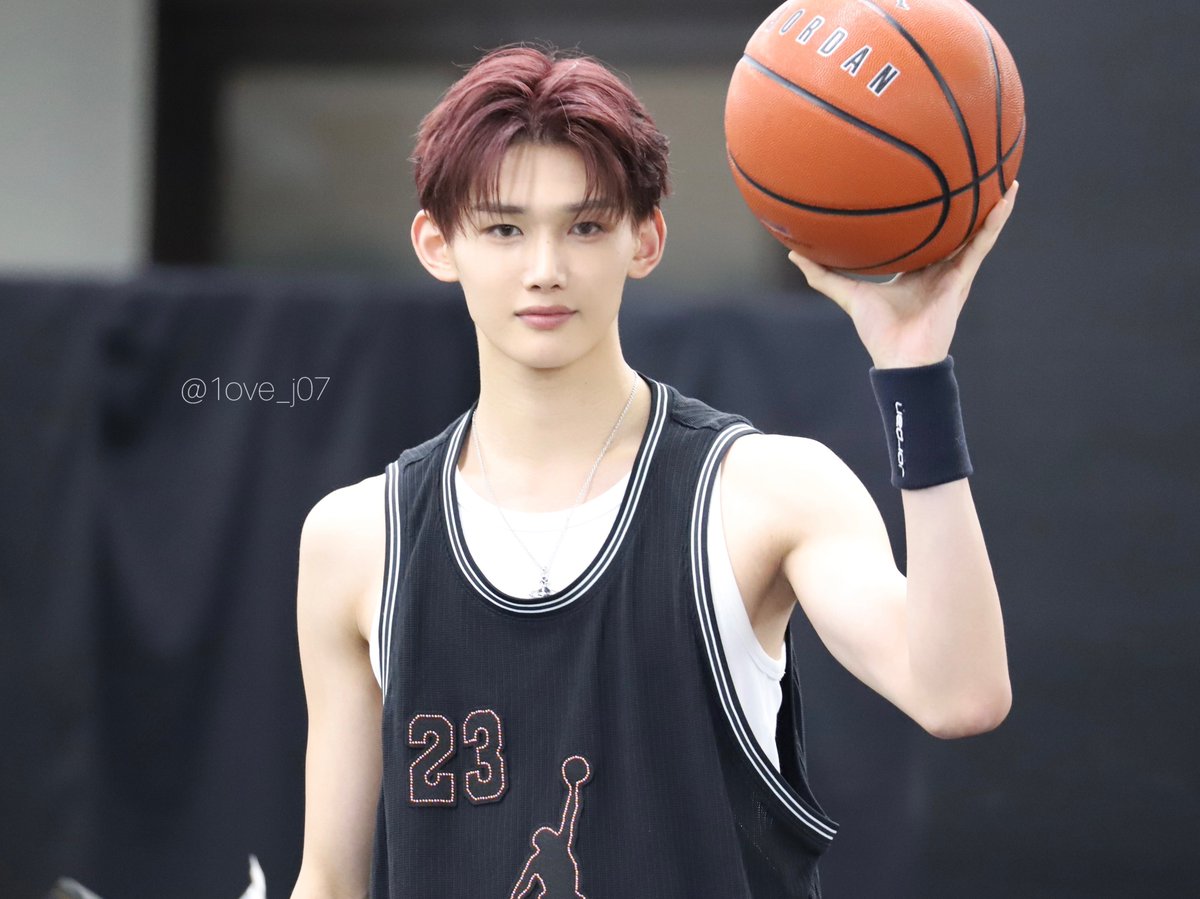 1ove_j07's tweet photo. 260801 &amp;TEAM We on Fire スプサ 大阪
『''JO''RDAN』🏀✨️❤️‍🔥‼️‼️‼️
#andTEAM #エンティーム #앤팀 #JO #andTEAM_JO https://t.co/CZPCx1ixdr