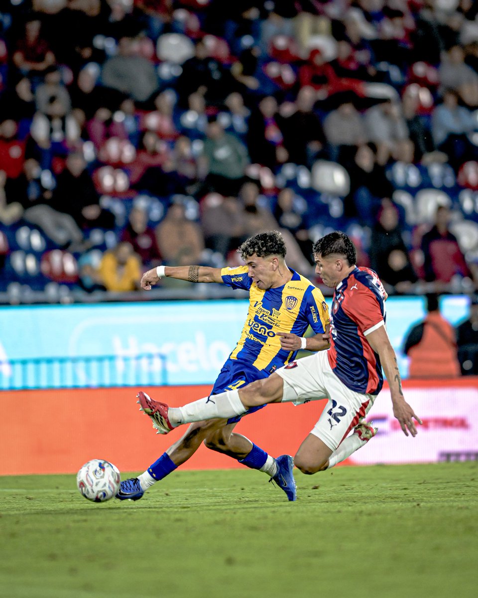 SpLuquenOficial's tweet photo. #CopadePrimeraPy
☑️ Torneo Clausura | 2026
📅 Fecha 3
Final del Partido
Cerro Porteño 3⃣ - 0️⃣ #LUQUEÑO https://t.co/NkeiUdEcz0